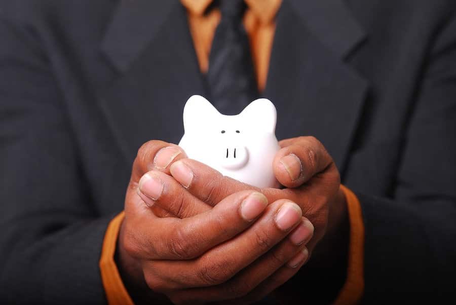 Ventajas de los seguros de ahorro frente a los depósitos bancarios
