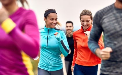 El ejercicio puede reducir el riesgo de contraer cáncer de colon y retardar el crecimiento de tumores.