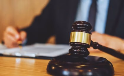 Sobre las limitaciones en los seguros de defensa jurídica