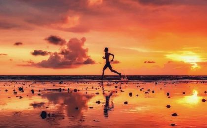 Correr para escapar del estrés cotidiano puede generar dependencia del ejercicio, según un estudio