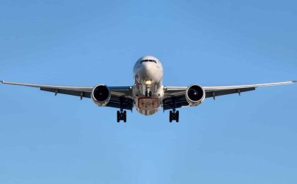 Avión despegando