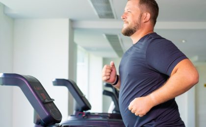 Así es como el ejercicio regular transforma la grasa abdominal en grasa más saludable [Estudio]