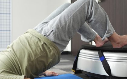 Fortalecer y tonificar las piernas con una lesión de rodilla